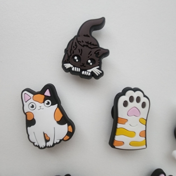 NEW Cat Animal Lover Bundle 9 Shoe‎ Charms Crocs Jibbitz - Picture 7 of 10